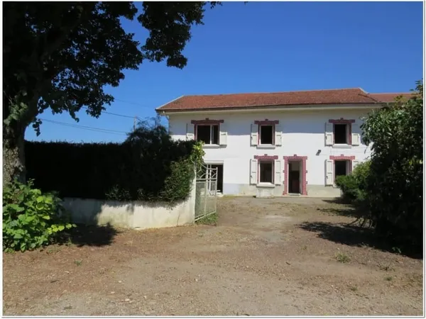 Maison 9 pièces 145 m²
