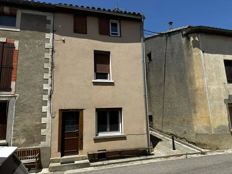 Photo 1