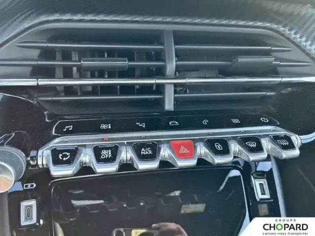 Peugeot 2008 puretech 130 s&amp;s bvm6 — photo 22