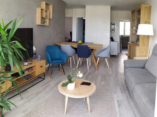 Appartement T3 - 63 m2 - A proximité de la Place Luton