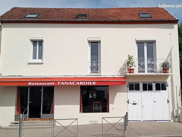 Immeuble bar restaurant