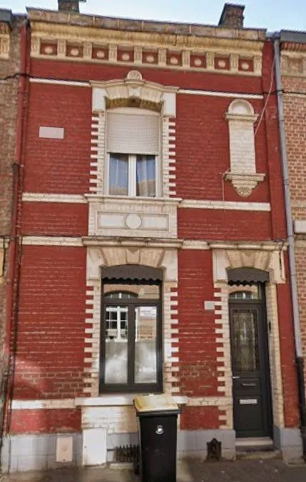 Photo 1