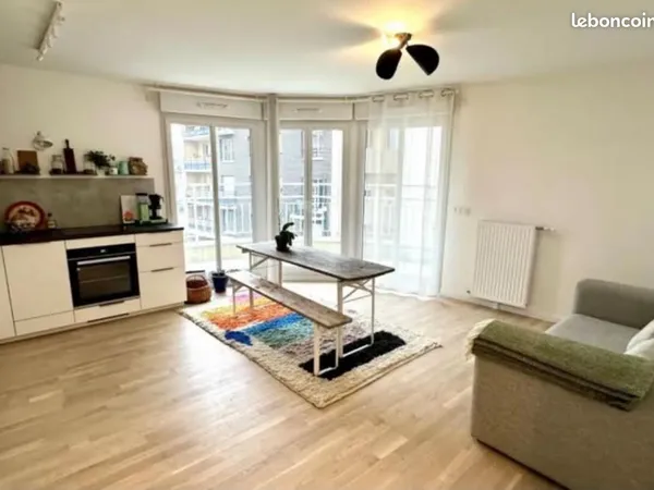 Propose appartement - 58m² - Saint-Ouen-sur-Seine - Coloc ou sous-loc flexible