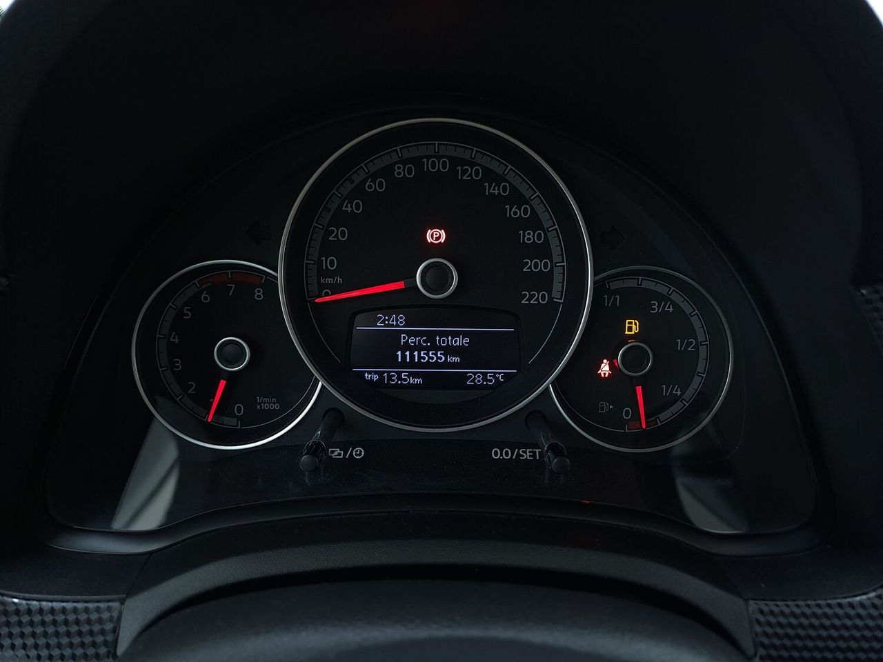 Volkswagen Up — photo 14