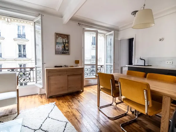 Appartement au coeur de Montmartre
