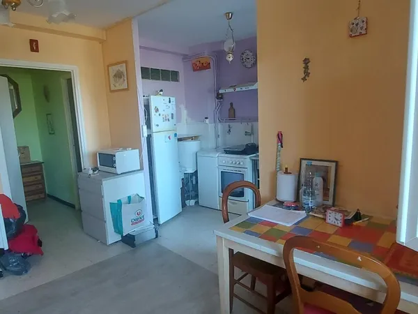 30.GARD.NIMES. APPARTEMENT DE 38 m² QUARTIER CAMPLANIER DANS RESIDENCE CALME ET SECURISEE