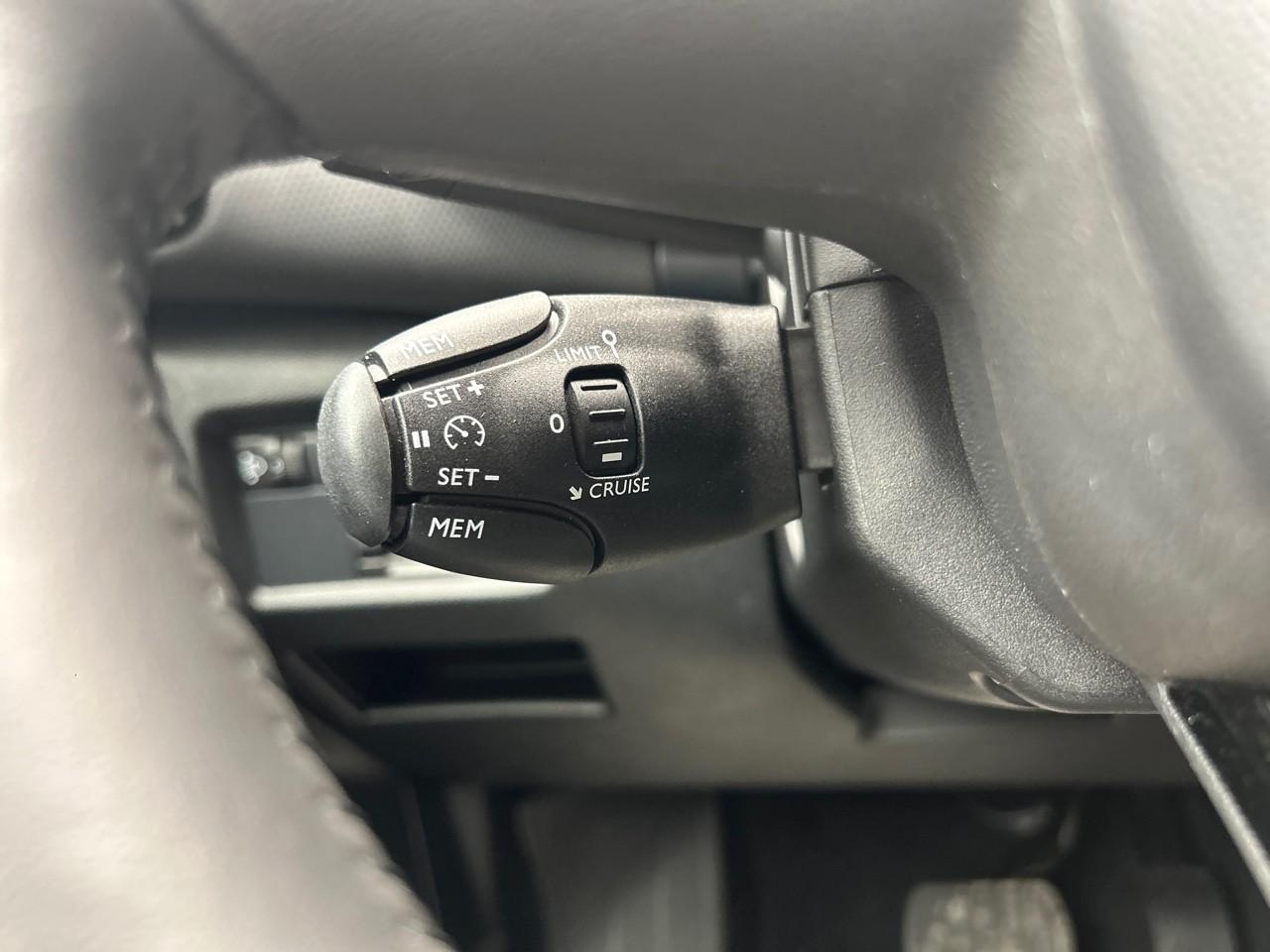 Citroën C5 Aircross hybride 145 e-dcs6 plus — photo 22