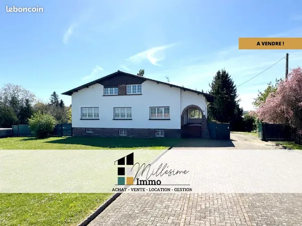 Maison 10 pièces 279 m²