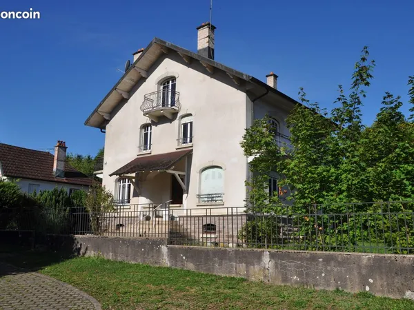 Beau T2 Luxeuil les Bains