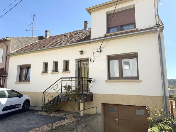 Vends à Brettnach une maison de village avec jardin