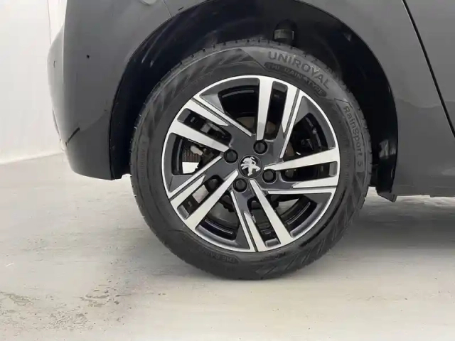 Peugeot 208 puretech 100 s&amp;s bvm6 — photo 18