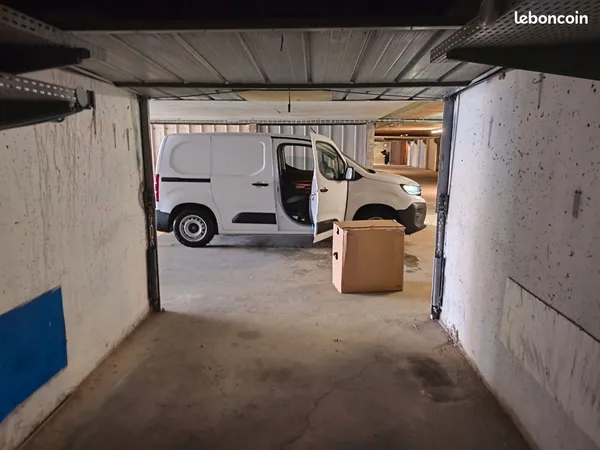 Garage port leucate