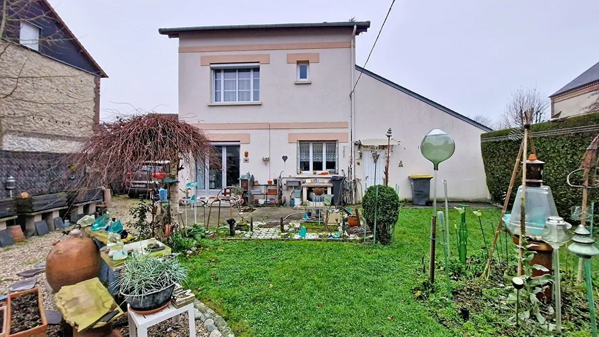 Photo 1