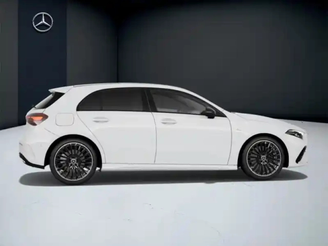 Mercedes Classe A 250 e hybrid eq amg line — photo 19