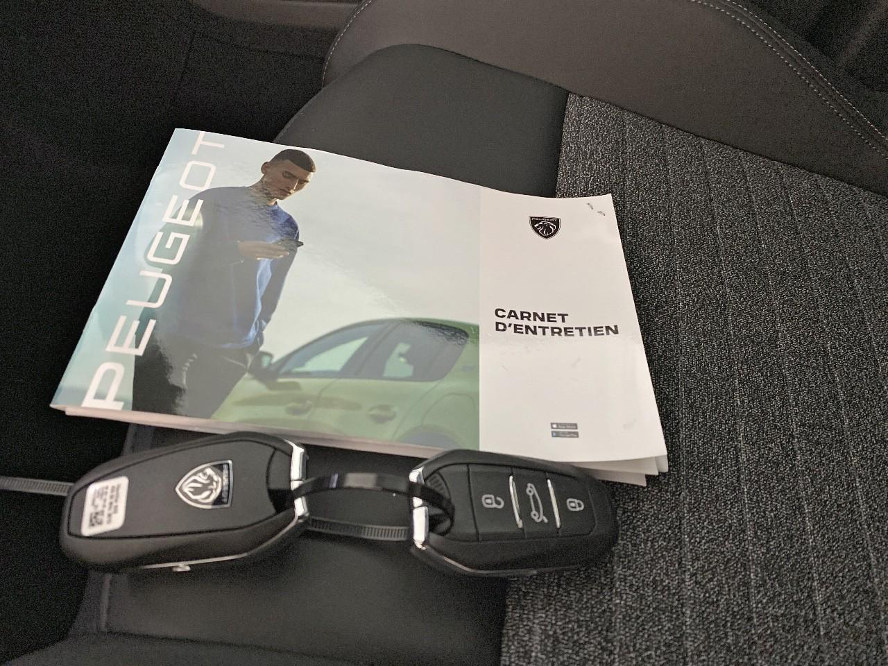 Peugeot 5008 hybrid 145 ch e-dcs6 allure — photo 18