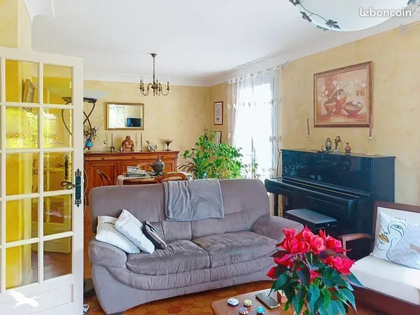 Maison de ville 7 pièces 150 m²