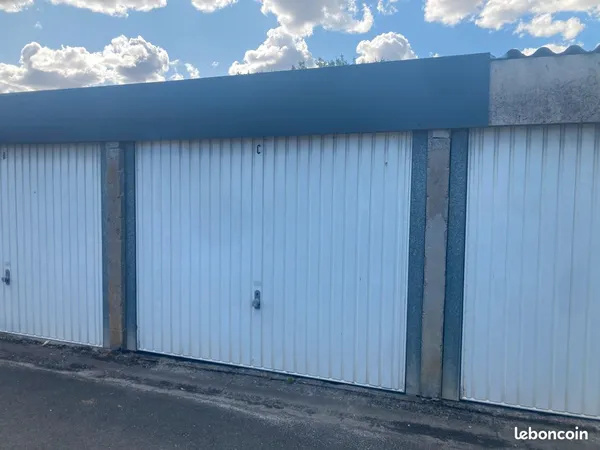 Garage fermé Mérignac