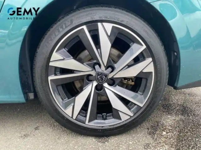 Peugeot 308 sw phev 180 e-eat8 — photo 11