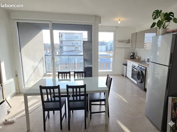 Loue T2 avec Balcon proche tram