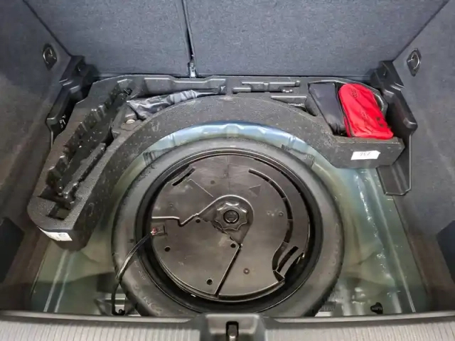 Audi Q2 35 tdi 150 s tronic 7 — photo 25