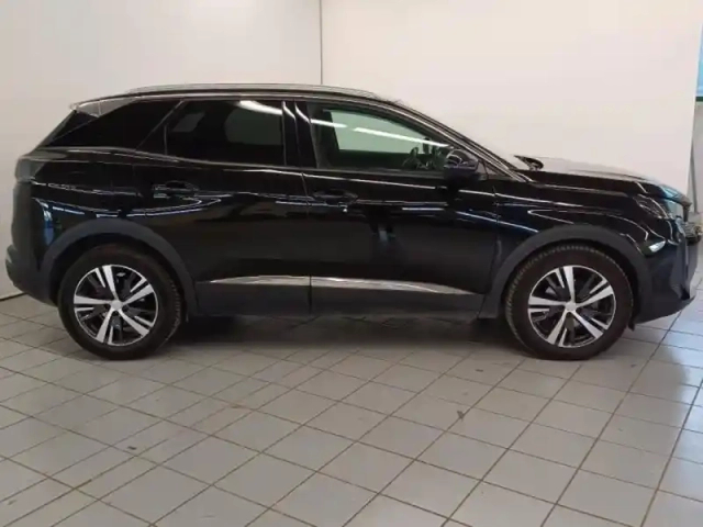 Peugeot 3008 1.2 puretech 130ch s&amp;s allure eat8 — photo 7