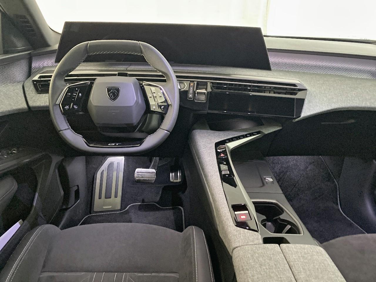 Peugeot 5008 hybrid 145 ch e-dcs6 gt — photo 8