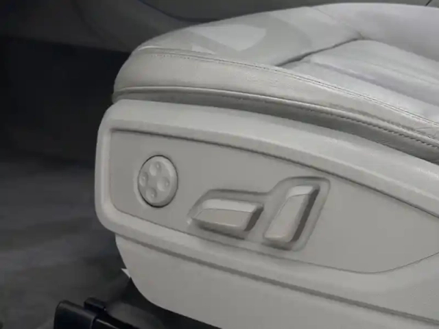 Audi Q5 2.0 tdi 163 design luxe quattr — photo 22