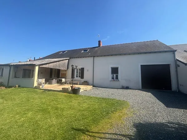 EXCLUSIVITE Maison Montierchaume T5 avec double garage et jardin