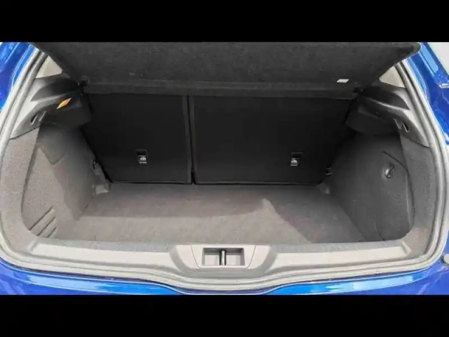 Renault Megane 1.5 blue dci 115ch techno edc + toit ouvrant — photo 27