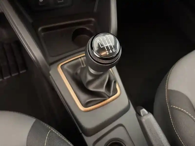 Dacia Duster eco-g 100 4x2 — photo 22