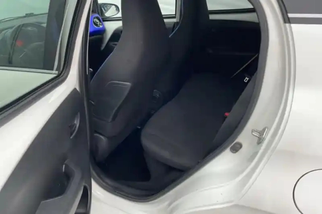 Citroën C1 vti 72 s&amp;s — photo 14