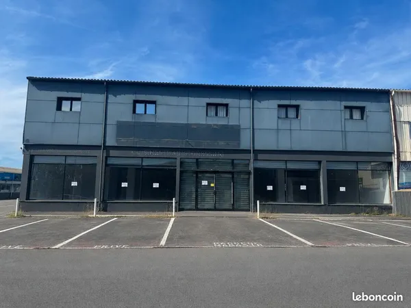 Local commercial 300 m² Fréjus