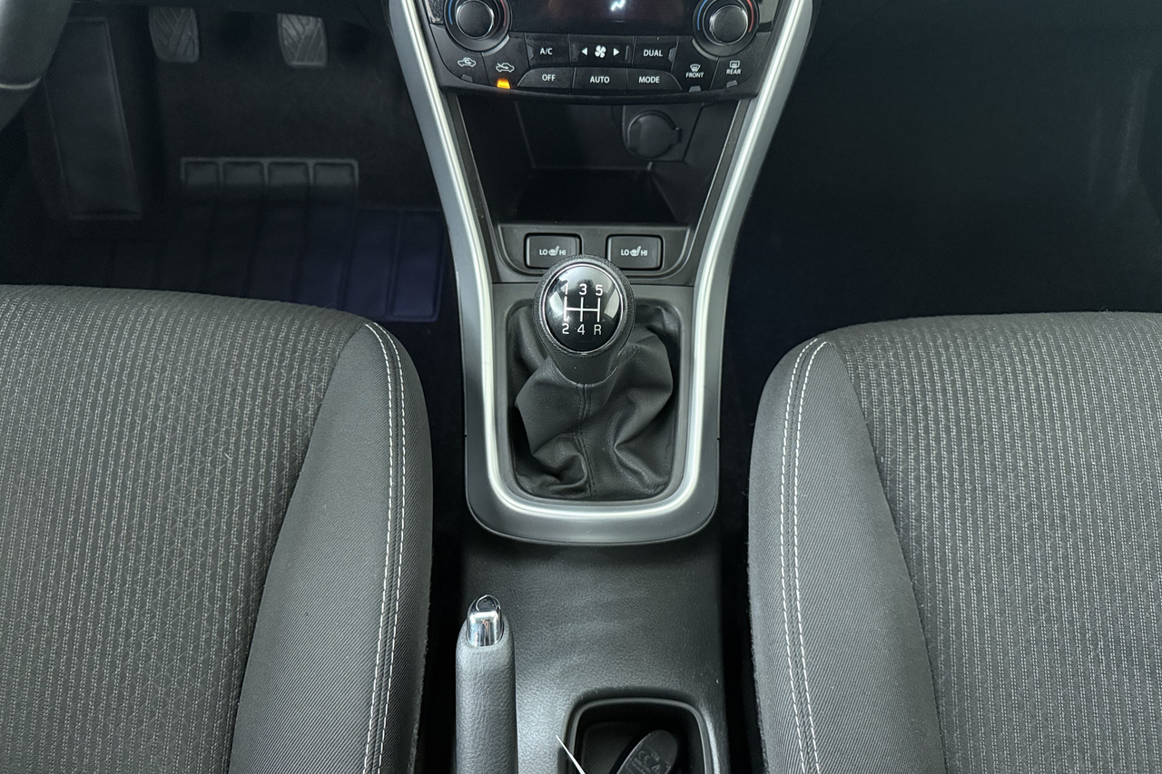 Suzuki SX4 S-Cross — photo 12