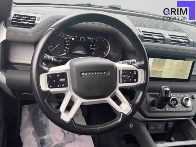 Land Rover Defender 90 d200 mhev bva8 hardtop — photo 6