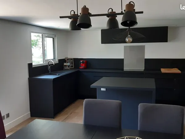 Coloc 9 m² dans grande maison