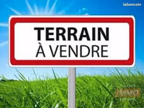 Terrain 1115 m² MAGNE