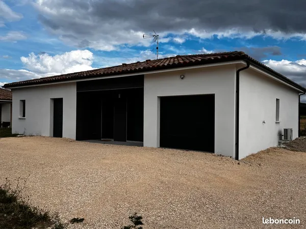 MAISON DE PLAIN PIED 120m² avec 4 CHAMBRES
