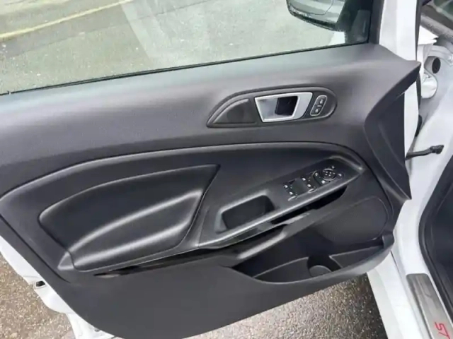 Ford Ecosport 1.0 ecoboost 125ch st-line euro6.2 — photo 10