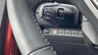 Peugeot 2008 1.2 PureTech 130ch S&S Allure Pack — photo 17