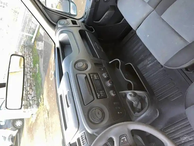 Renault Master cc l2 3.5t 2.3 dci 130 e6 benne — photo 21
