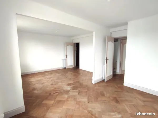 Appartement 4 pièces 77 m²