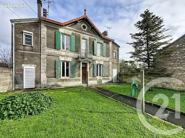 Maison 7 pièces 100 m²