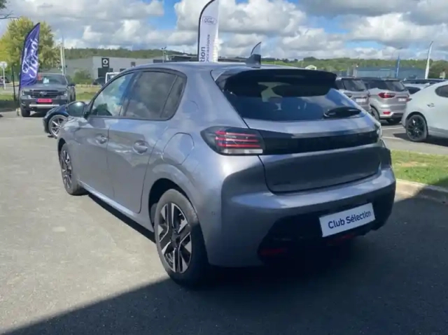 Peugeot 208 1.2 100ch s&amp;s allure — photo 13