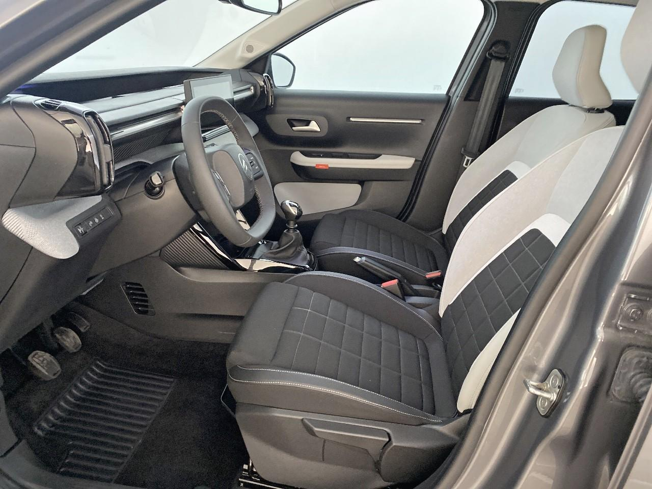 Citroën C3 1.2 turbo 100 max — photo 9