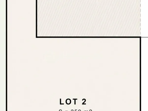 Terrain 360 m²