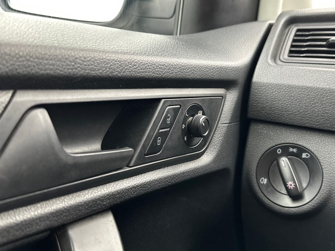 Volkswagen Caddy van 2.0 tdi 75 bvm5 business line — photo 16