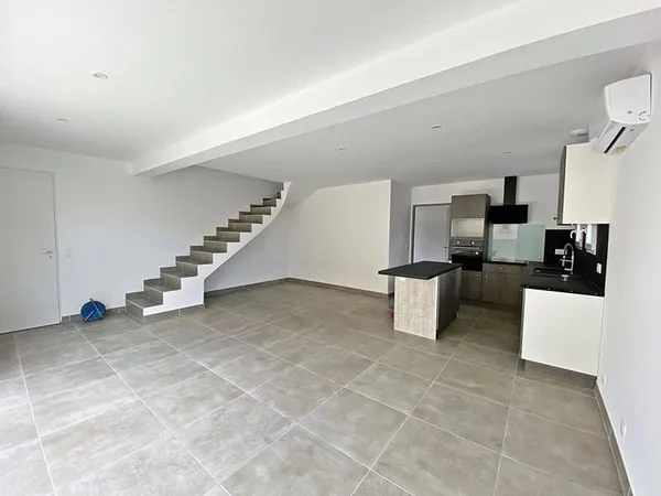 Maison 4 pièces 99 m²