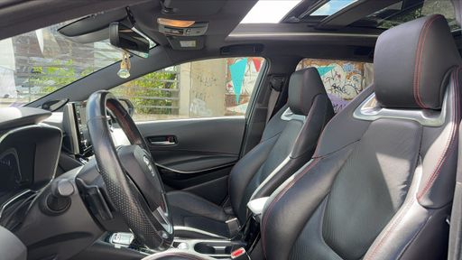 Toyota Corolla Touring Sports 2.0 VVT-i 180 Hybrid CVT - GR Sport – 2022 – 120154 km – Hybride essence – Boîte Automatique — photo 21
