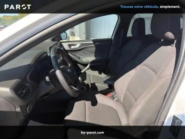 Ford Focus 1.0 flexifuel mhev 125ch st-line x — photo 10