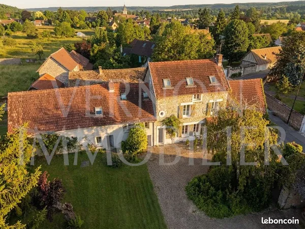 Longère 5 pièces 171 m²
